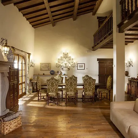 Casamonti Oda ve Kahvaltı Villa (Arezzo)